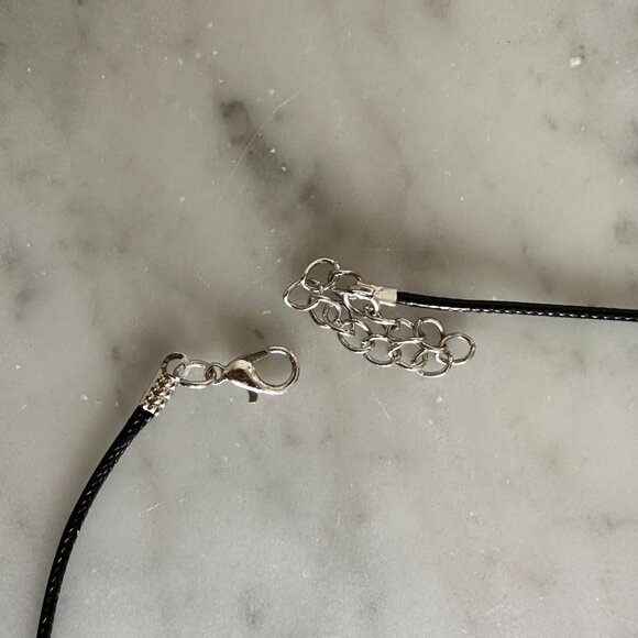 Ivory Victorian Cameo Necklace - Whimsigoth Academia Poetcore - Picture 5 of 8